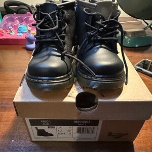 Dr.Martins kids size 5 small toddler/infant brand new with box